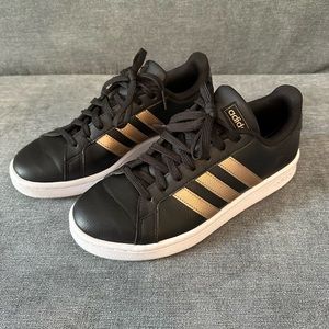 Women’s Adidas Grand Court Sneakers